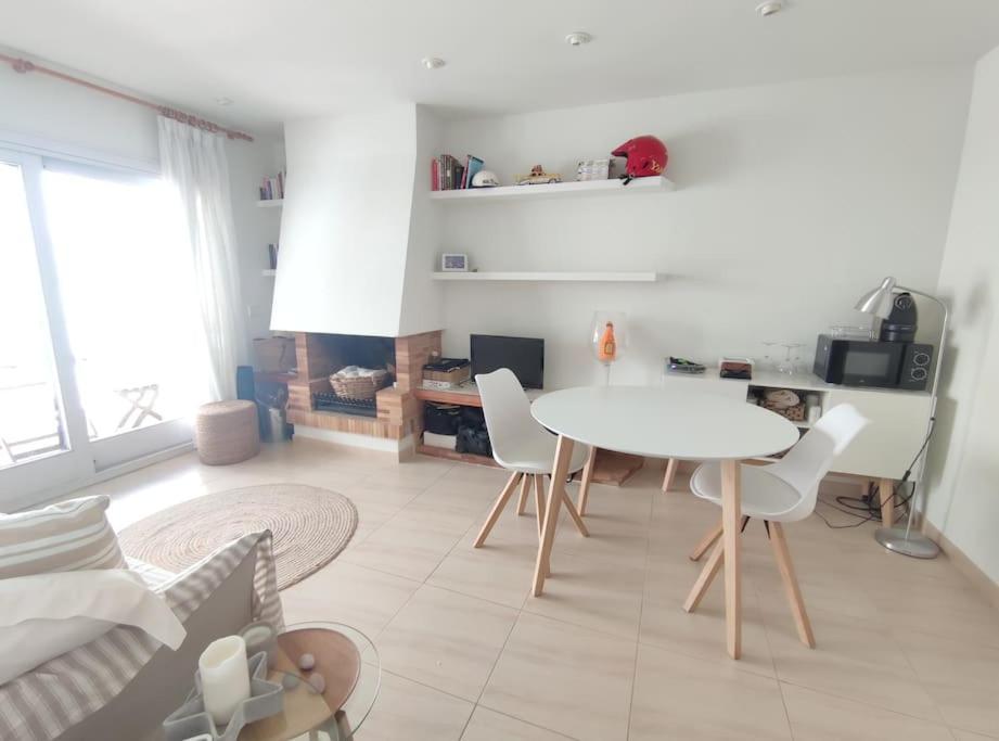 2 Minutes Walking To The Beach Parking Included Calella De Palafrugell Exterior photo