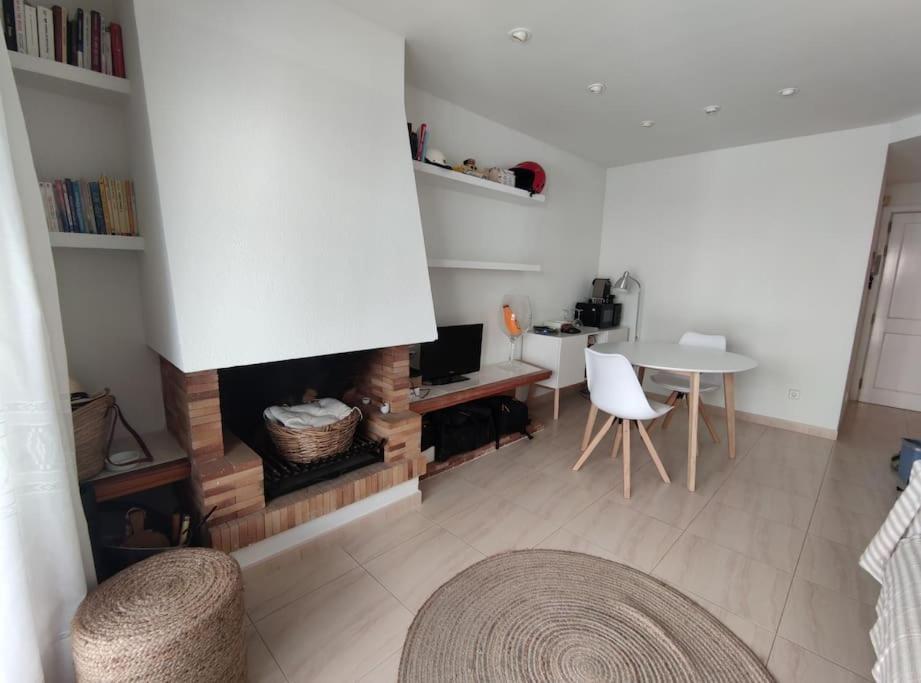 2 Minutes Walking To The Beach Parking Included Calella De Palafrugell Exterior photo